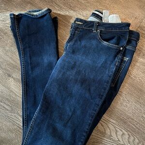 Zara- Skinny Boot Jeans in Medium Wash Size 8
